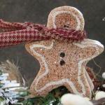 Tabletop Christmas Tree - P..